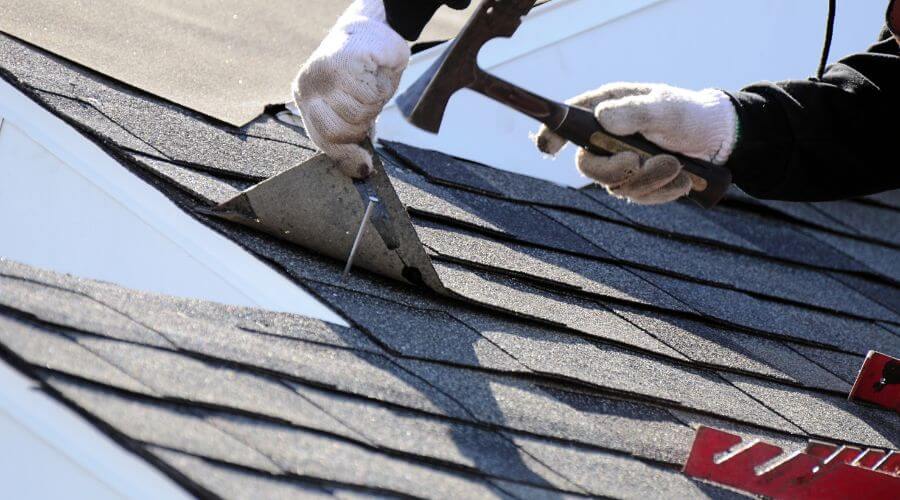 Professional residential roofers in Iron River, WI
